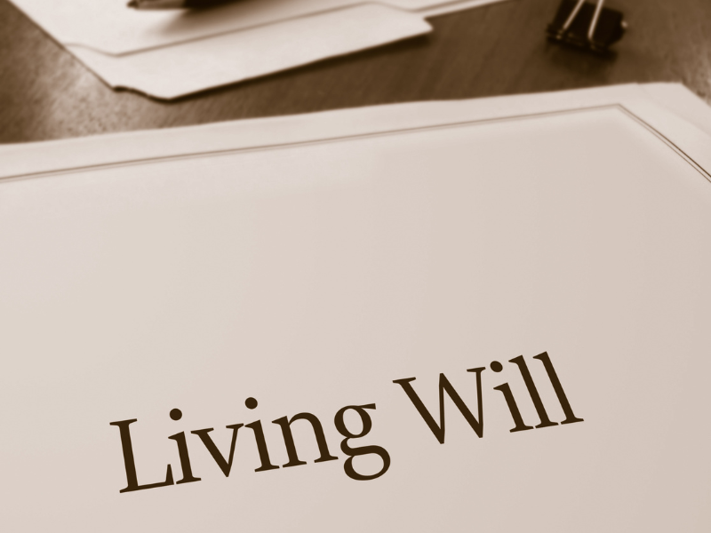 living wills vs advance directives